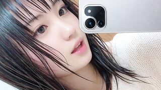 自撮り　地下アイドルの小遣い稼ぎ　愛液を垂らしながらオナニー絶頂　jav jvip