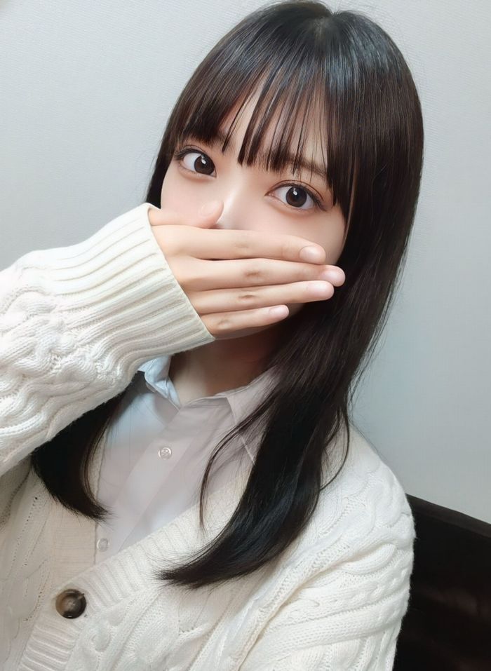 【3日間限定販売】令和最高級18才制服生に生中出し、文句なしの完成度。