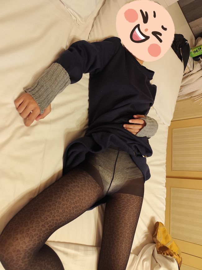 【001】地味で真面目な女の子 18歳