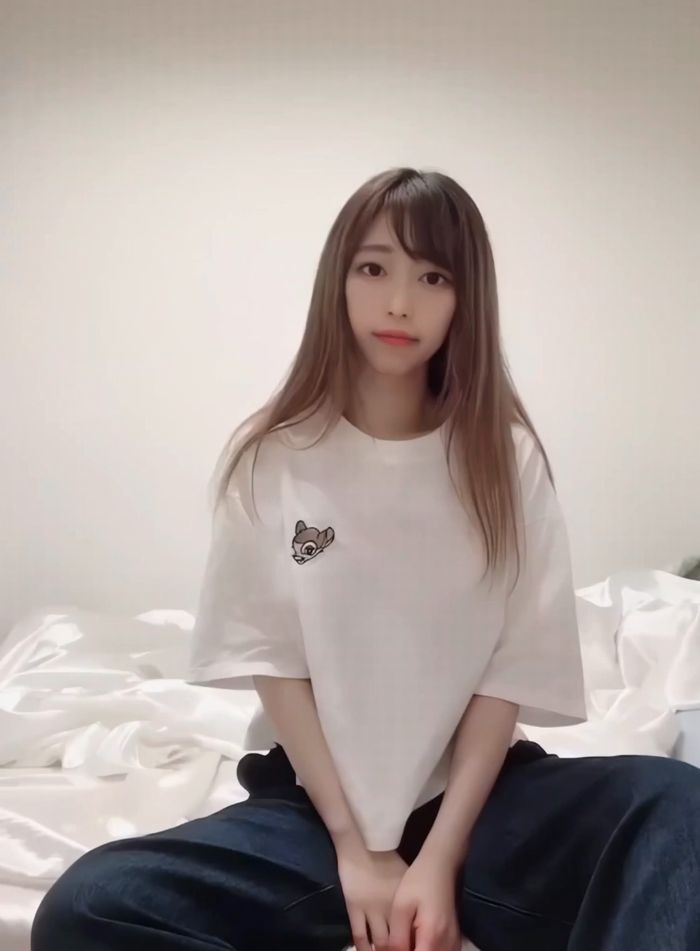 ２０代美人OLエッチなオナニー【9本セット】